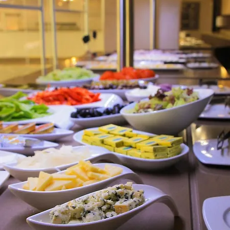 Hotel Grand - Medical