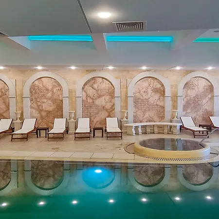 Grand - Medical Otel