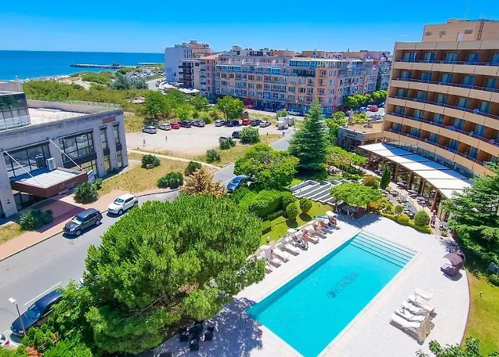 酒店 Grand - Medical 5*